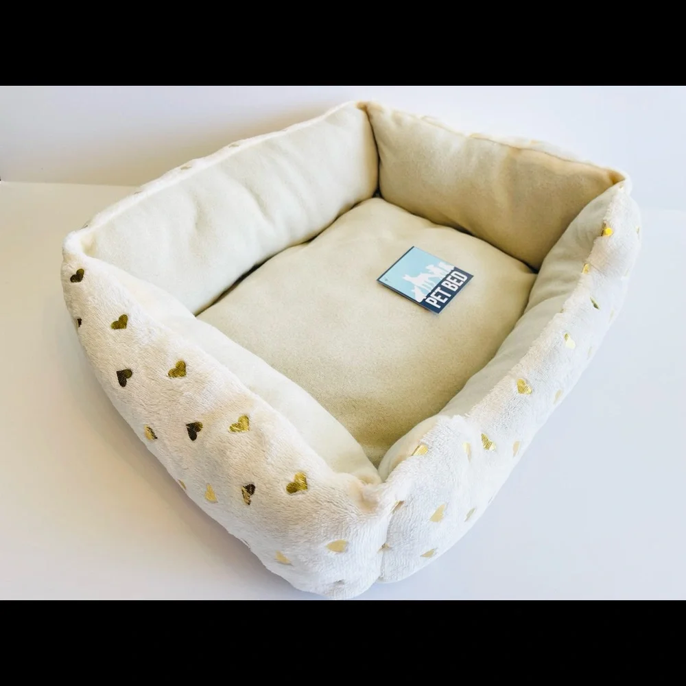 Cuddler Pet Bed w/ Metallic Gold ￼Hearts 14in x 20in Super Soft